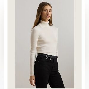 Ribbed Cream Turtleneck Sweater